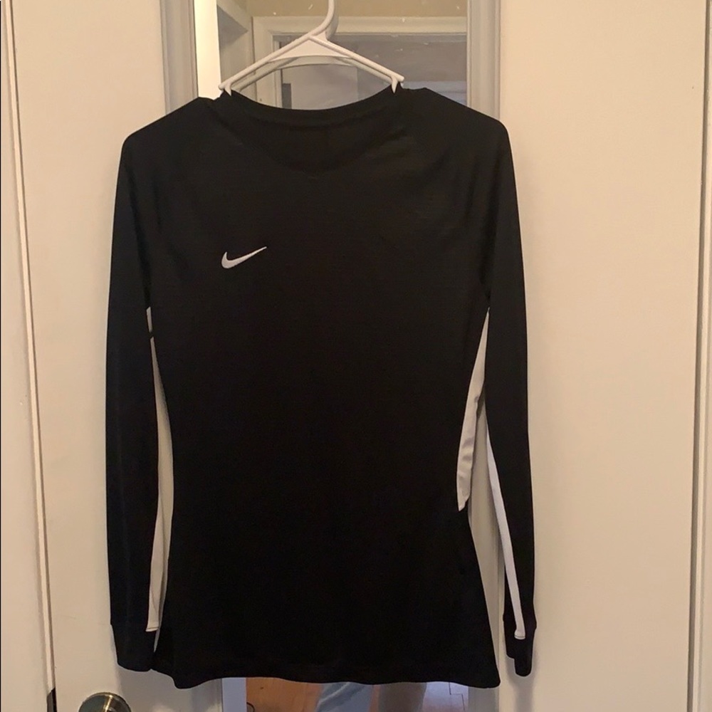 Nike long sleeve shirt